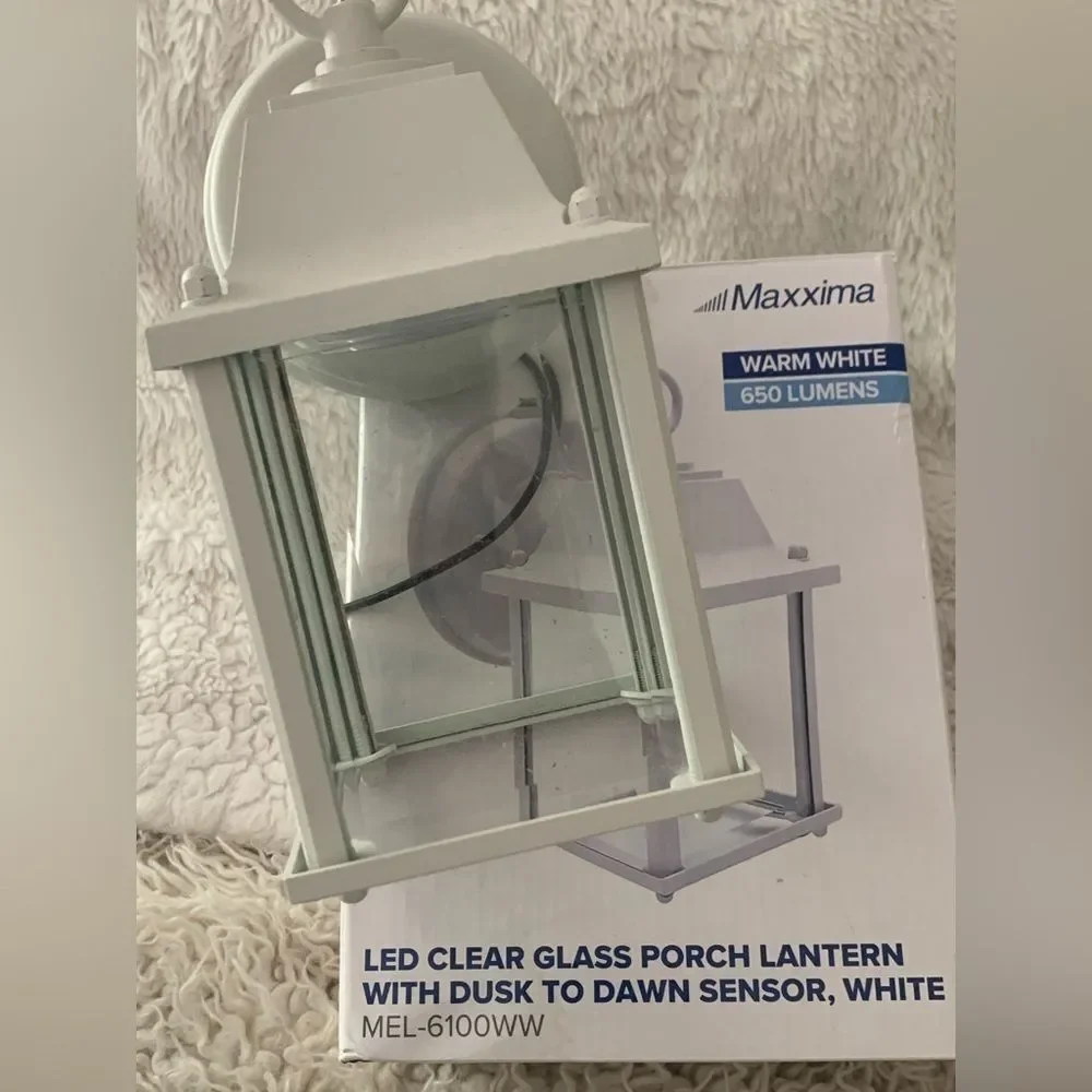 White LED Porch Lantern Dusk Dawn Sensor New Open Box   1 Light Porch Lights